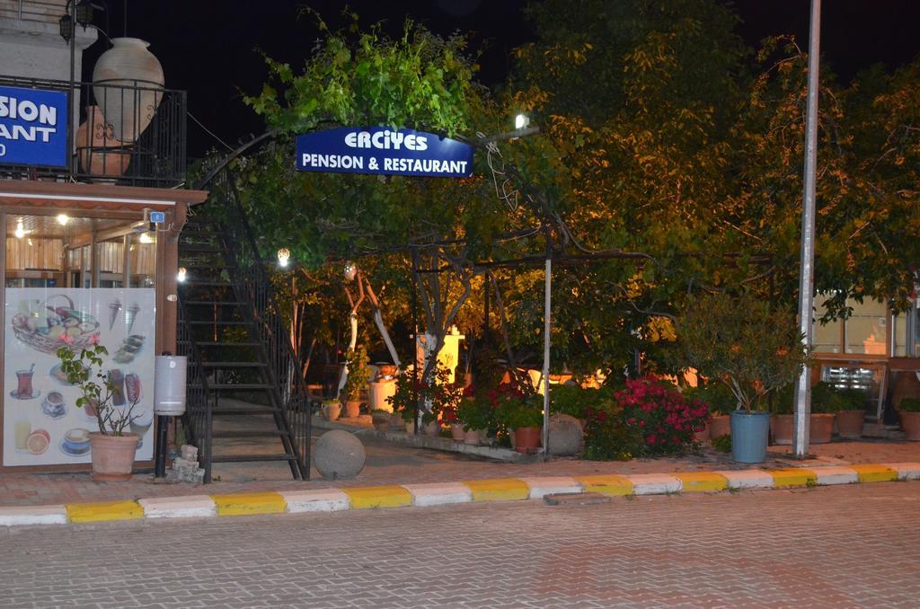 Erciyes Stone Hotel Üçhisar Exterior foto